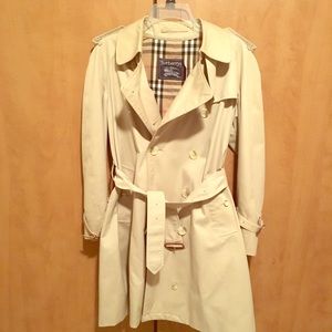 Vintage Classic Burberry Trench